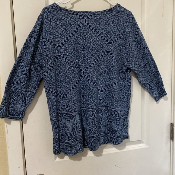 Three Tops Bundle - Picture 3 of 10